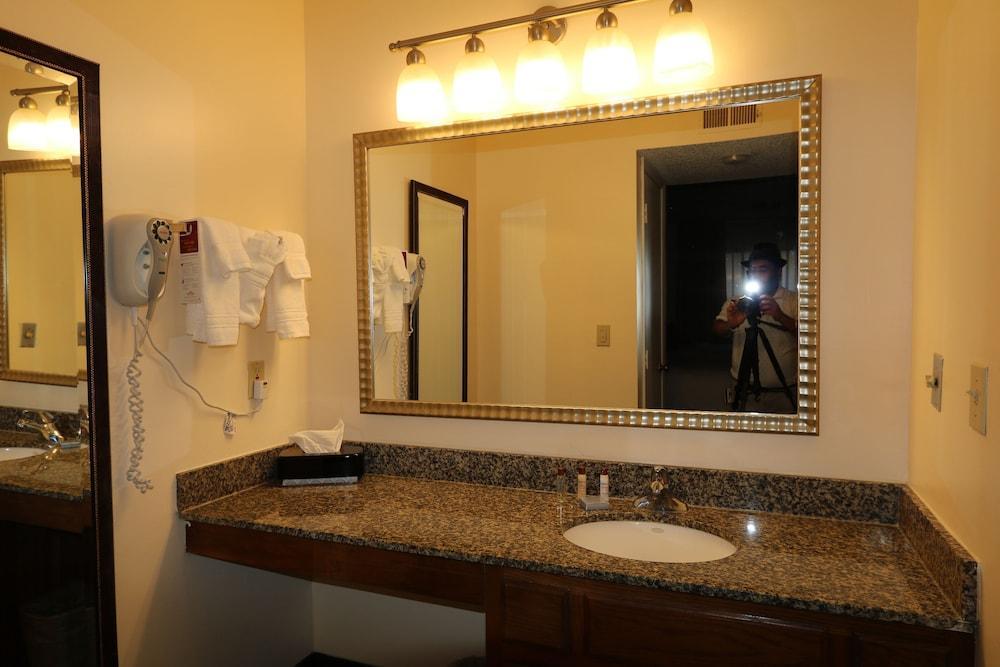 Fairbridge Inn & Suites - Akron Copley Township - West Bagian luar foto