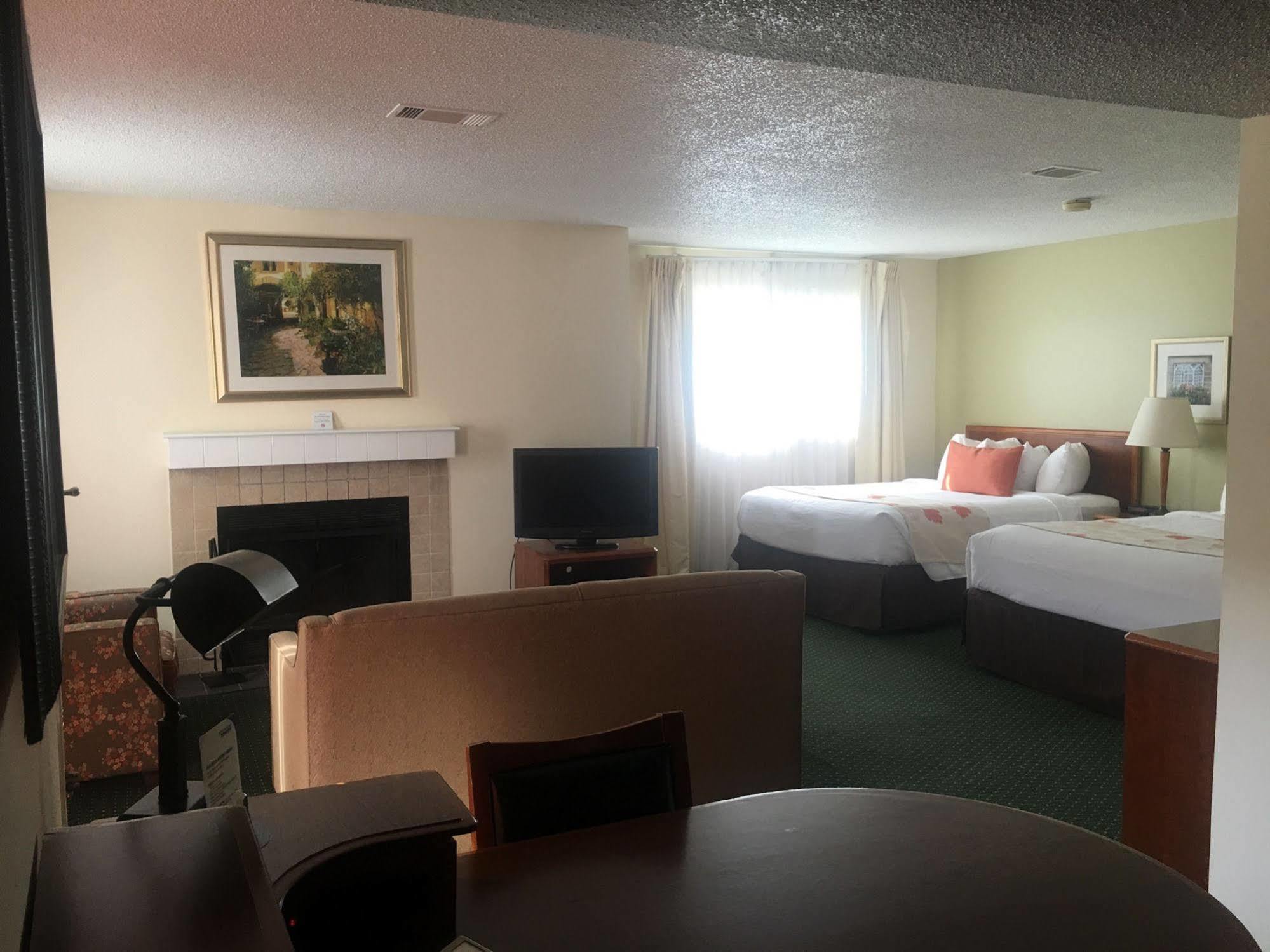 Fairbridge Inn & Suites - Akron Copley Township - West Bagian luar foto
