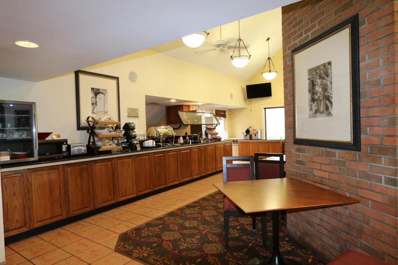 Fairbridge Inn & Suites - Akron Copley Township - West Ruang foto